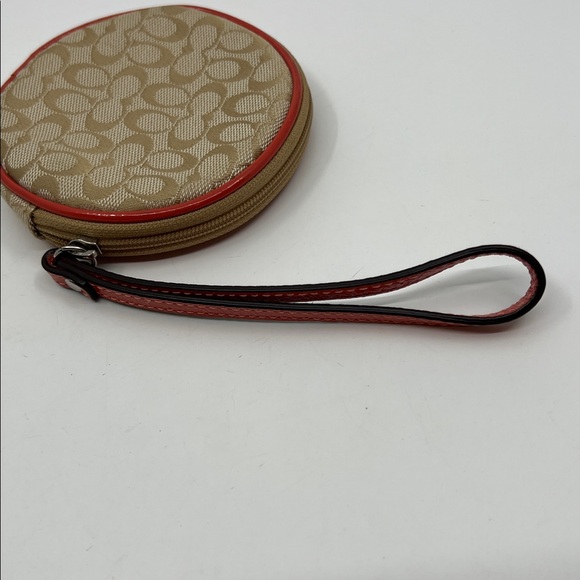 Coach Signature Coral Crab Appliqué Coin Purse Keyring Wristlet F60991 - Picture 7 of 16